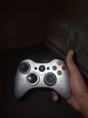 Controle Sem Fio Xbox 360 Edição Limitada Halo: Reach da Microsoft