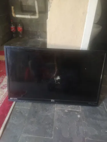 TV semp Toshiba 32 polegadas lcd