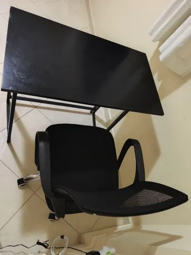 Mesa + cadeira