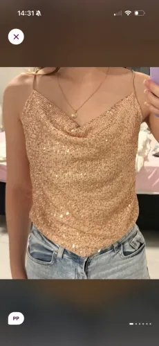 Blusa com brilho paete dourada pp