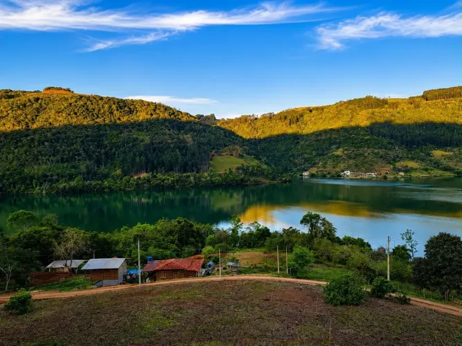Chacara na beirra do Rio Uruguai