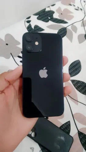 iPhone 12 Mini Preto 64 Gigas LEIA