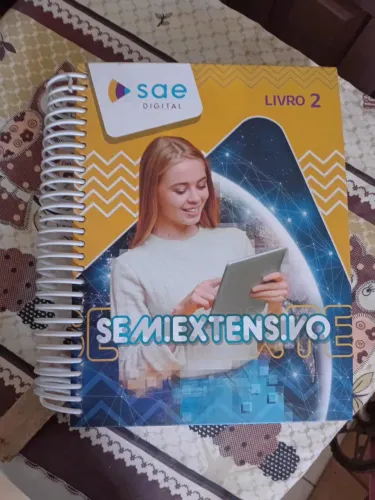 VENDO LIVROS DE CURSINHO 