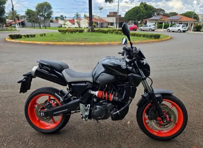 MT 03 660CC 
