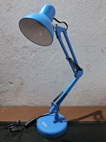 Luminária Articulada
