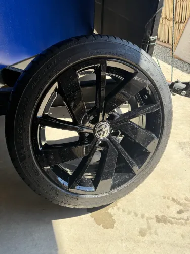Rodas Original do Jetta Gli + Pneus Michelin Pilot sport 5