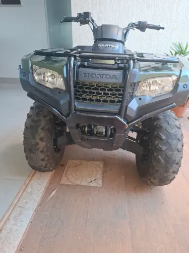 Quadriciclo fourtax 420