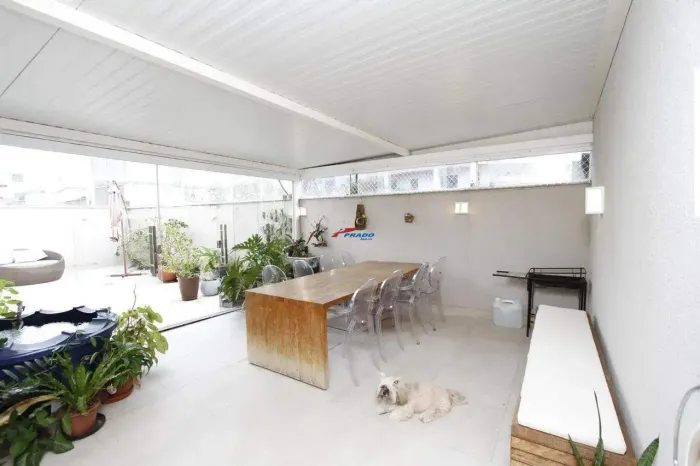 Apartamento à venda no Prado, BH | 3 quartos (1 suíte) | 184m² | Frente | 3 vagas