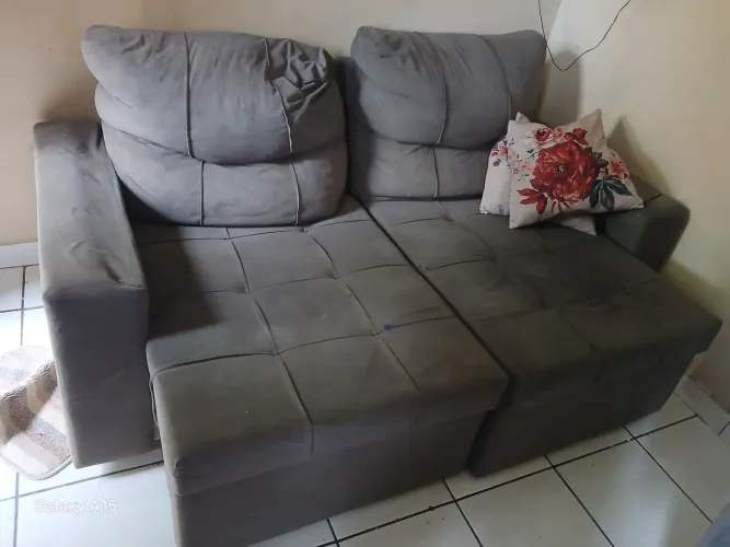 Sofá retrátil
