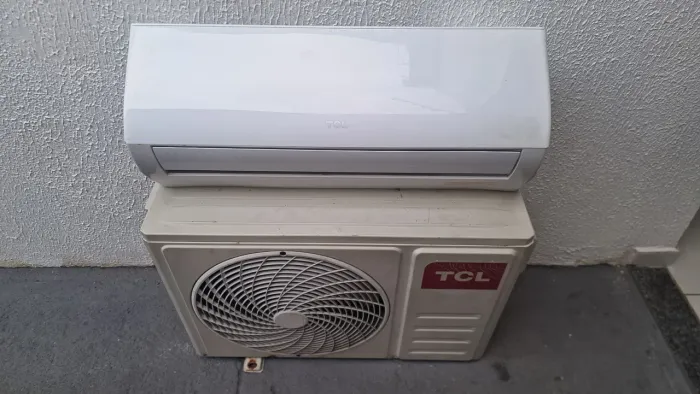 Ar Condicionado Split TCL 9mil btus (já instalado)