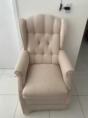 Poltrona de amamentação 