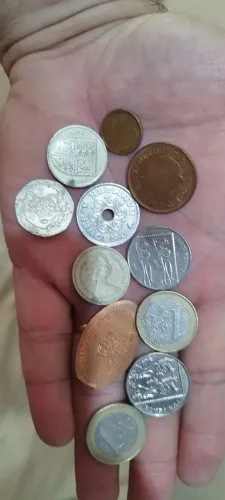 Moedas Europeias Antigas (Item de Colecionador)