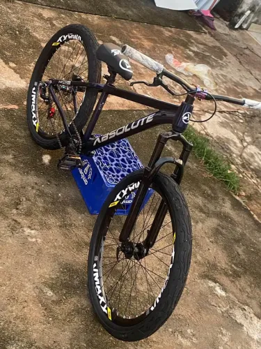 Absoluta Nero 5