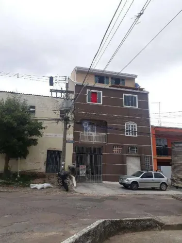 Sobrado com 5 dormitórios à venda, 360 m² por R$ 1.007.000,00 - Cajuru - Curitiba/PR