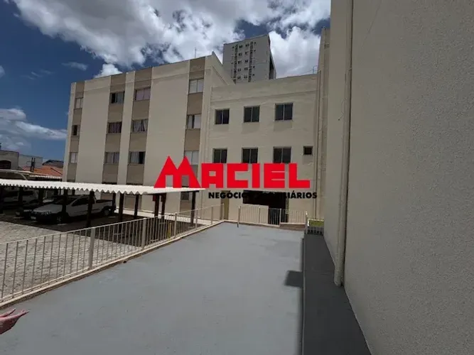 Apartamento Térreo à Venda ? Excelente Localização, Próximo à COOP | 2 Dormitórios | Garag