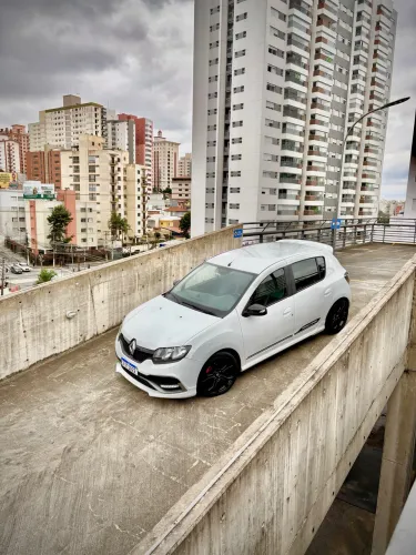 Renault Sandero Sport RS 2.0 Hi-power 16V 5P 2017