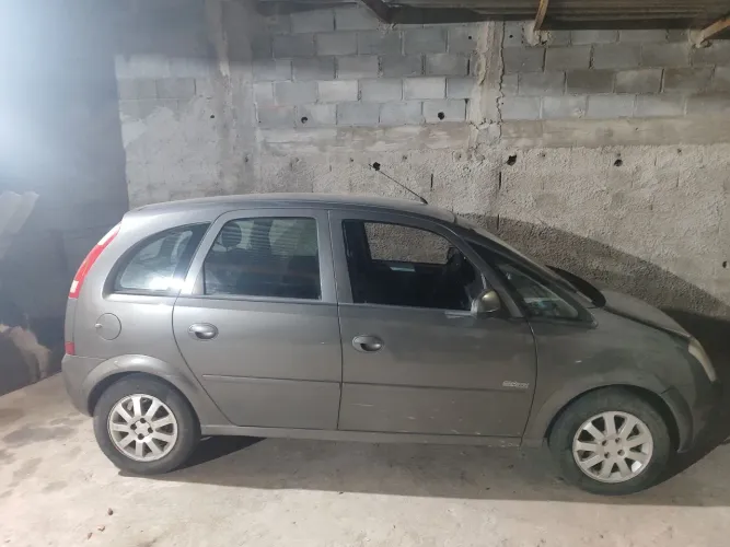 Carro em bom estado