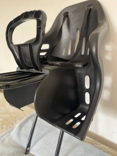 Cadeirinha de bicicleta para criança