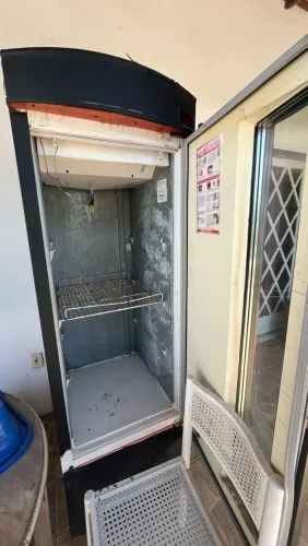 Vendo geladeira cervejeira