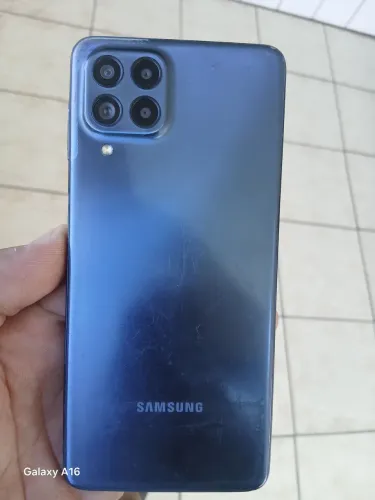 Vendo samsung M53 usado 