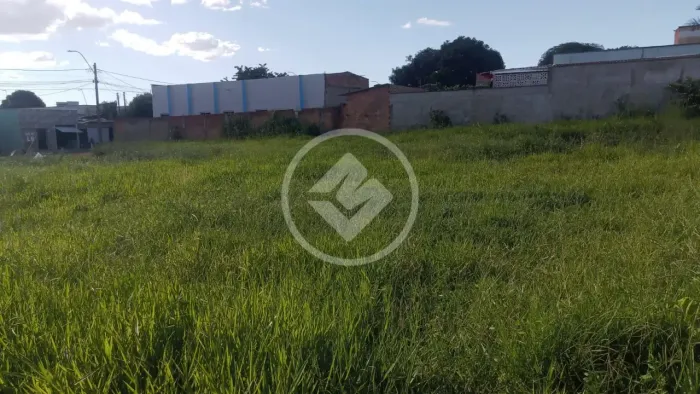 Lote Senador Canedo Av. do Comércio codigo: 267368