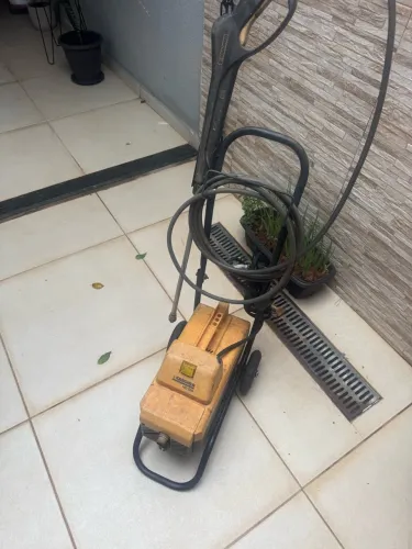 Lavadora Karcher HD 585