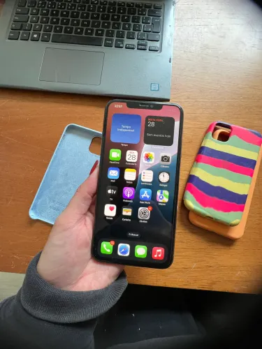 iPhone 11 Pro Max 256gb (ler descrição) 