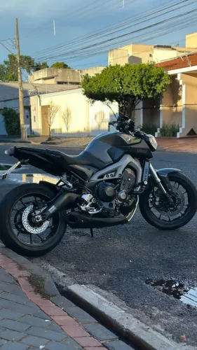 Yamaha MT-09 ABS 2015 Completa Com Acessórios