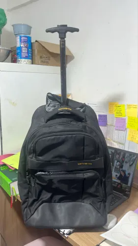 MOCHILA SAMSONITE COM RODINHAS/ COSTAS 