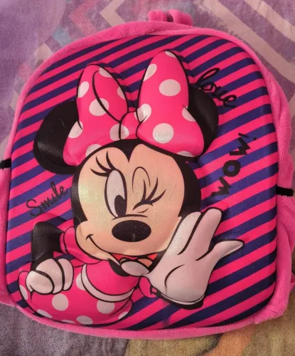 Mochila infantil usada
