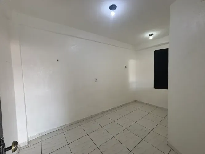 PETROPOLIS, VENDO PREDIO COM 5 APARTAMENTOS DULPLEX CONTRATO DE GAVETA