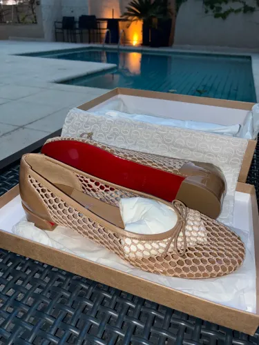 Christian Louboutin Sweetie Jane Mesh Flat - Lionne / Lin Lionne, EU 41, NOVO