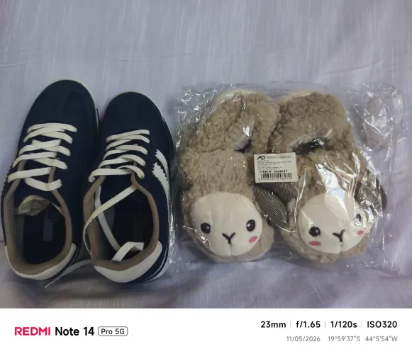 Tênis infantil molequinho 30 mais pantufa infantil 24-25