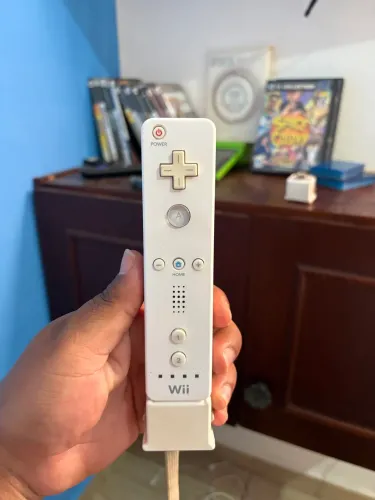 Controle Nintendo Wii Remote Com Adaptador Incluso 