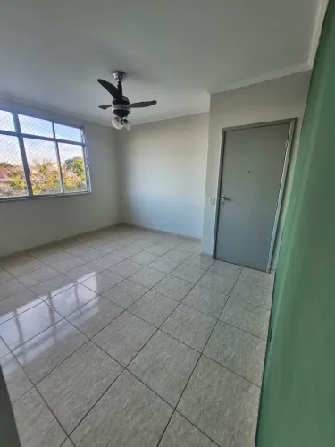Alugo apartamento Cabo Frio - Jardim Flamboyant