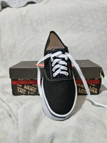 tênis authentic black<br><br>