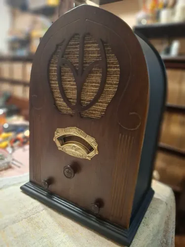 RÁDIO CAPELINHA ORIGINAL MARCA PRIETO ARGENTINA LINDO!