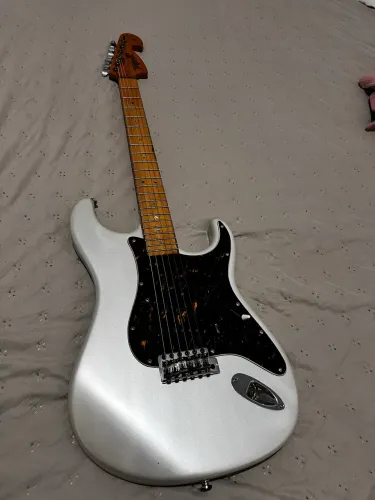 Tagima T-735 hand made - desapego
