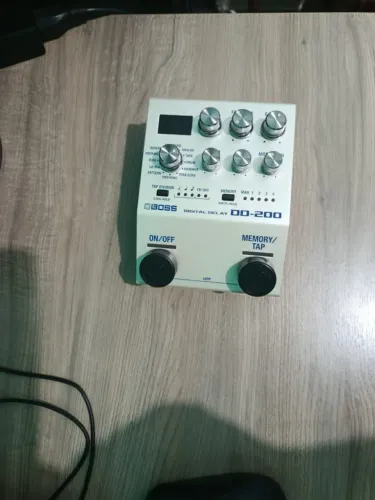 Pedal Boss DD-200 Digital Delay - Excelente Estado