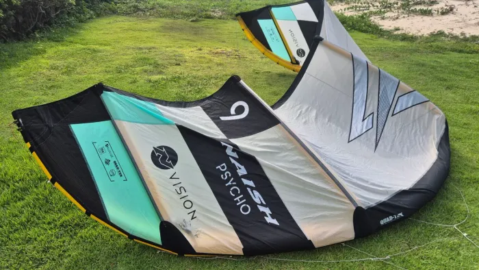 Kitesurf Naish Psycho Nvision 2025 - 9m - Aluula - Com barra