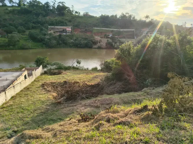 GRANJA TERRENO 3000m2 GRANJEAMENTO DIAS TAVARES COM ENERGIA ELÉTRICA E ILUMINAÇÃO PÚBLICA 
