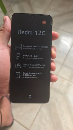 Redmi Xiomi 12c - 128GB e 4gb memoria ram. Lacrado