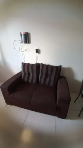 Sofá em Perfeito Estado - Aproveite!