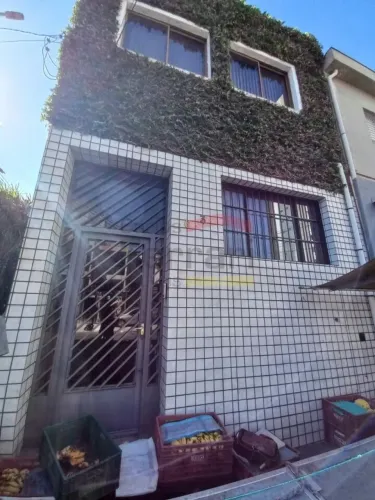 Casa Comercial para Locação - 142m² - A 300m do Metrô Santana!