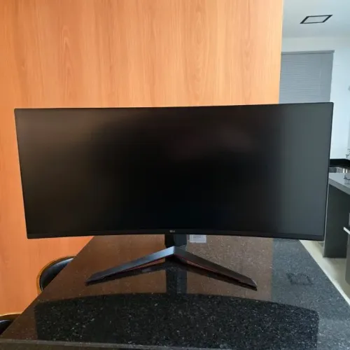 Monitor Gamer UltraGear Curvo LG - 34?, WQHD, UltraWide, 3440x1440, 160Hz, HDR10, AMD Free