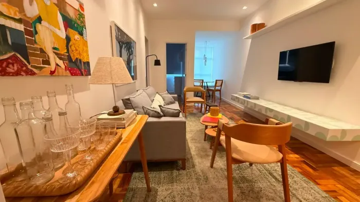 Imóvel para venda possui 70 metros quadrados com 2 quartos em Ipanema - Rio de Janeiro - R