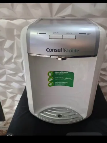 Vendo um Purificador de água em em perfeito estado