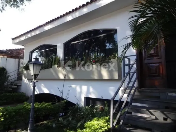 Casa comercial para alugar com 343 m² em Alto da Lapa, São Paulo