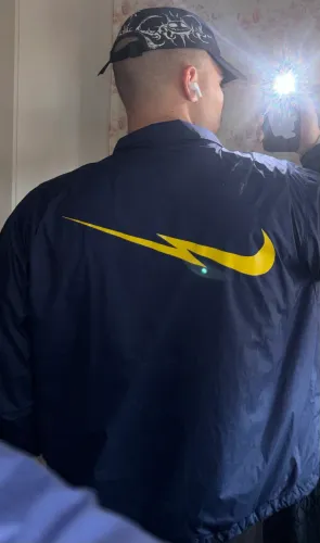 Nike Windbreaker Lightning Bolt Vintage anos 90 (corta vento nike raio)
