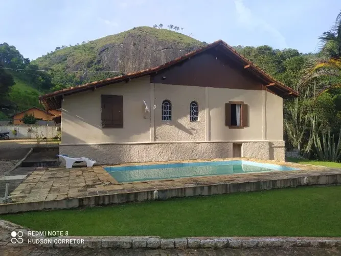Belíssima chácara em Bom Jardim - RJ.